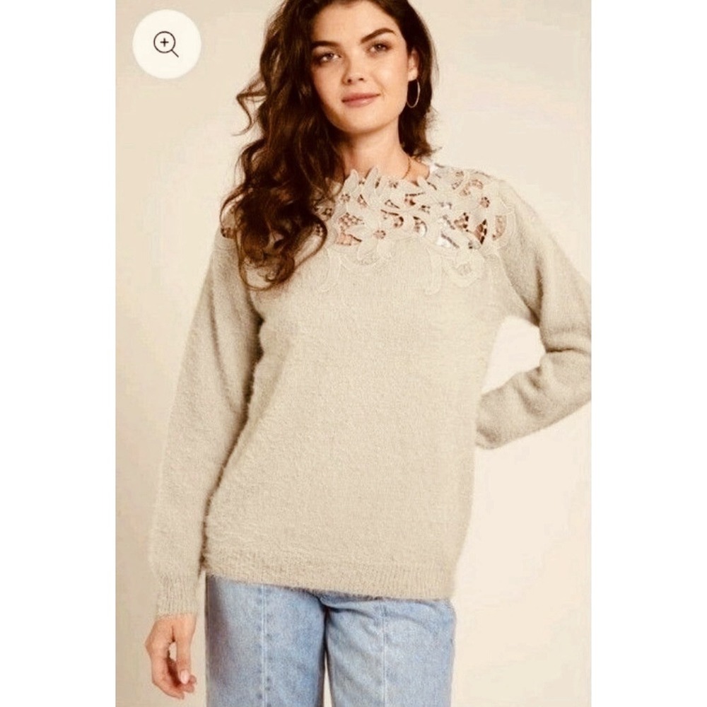 BaeVely Cream Buttery soft Sweater Lace Crochet Neck Romantic Cottagecore Sz M